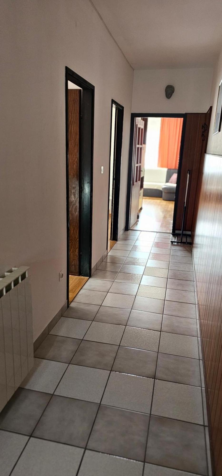 Apartman Pida พรีมอชเตน ภายนอก รูปภาพ