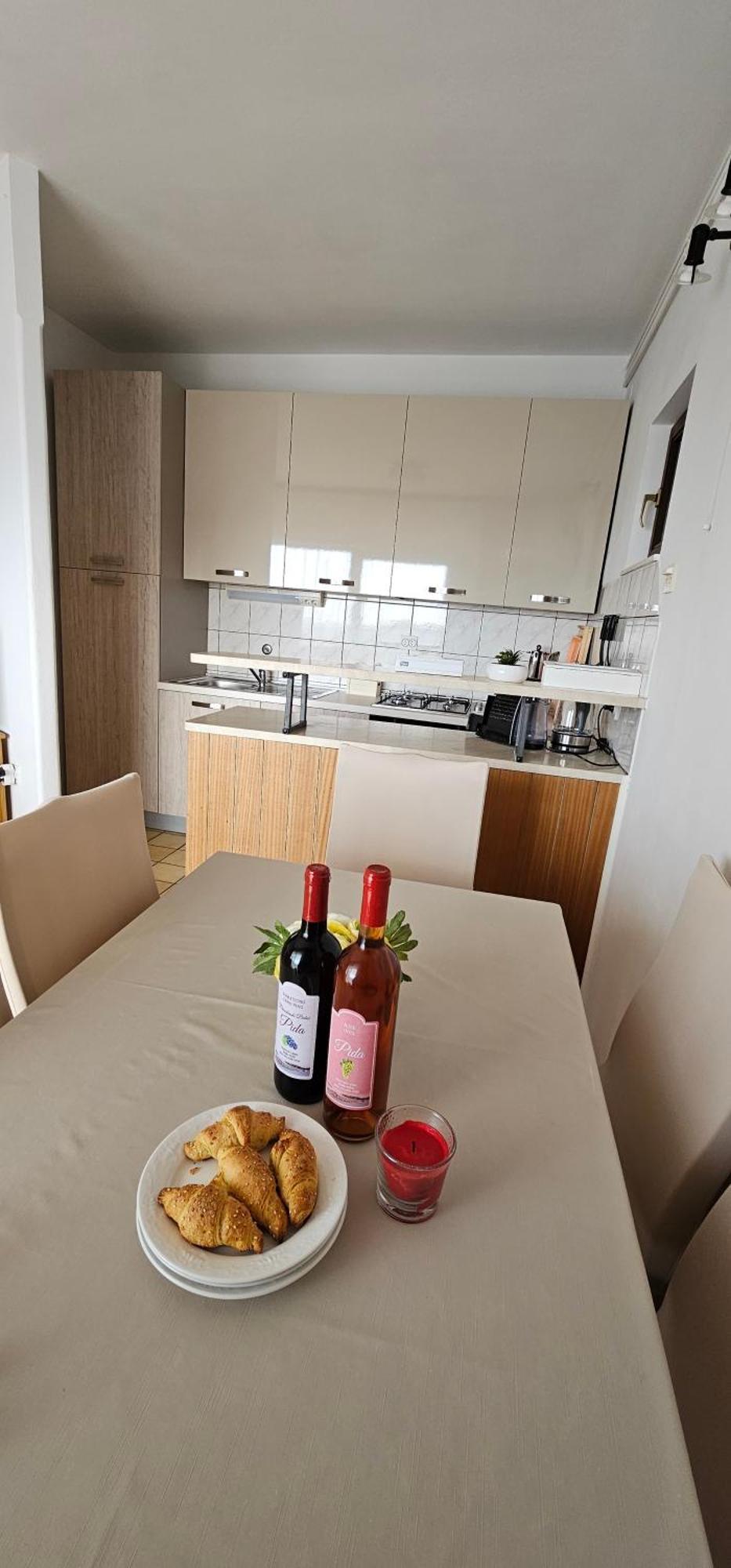 Apartman Pida พรีมอชเตน ภายนอก รูปภาพ