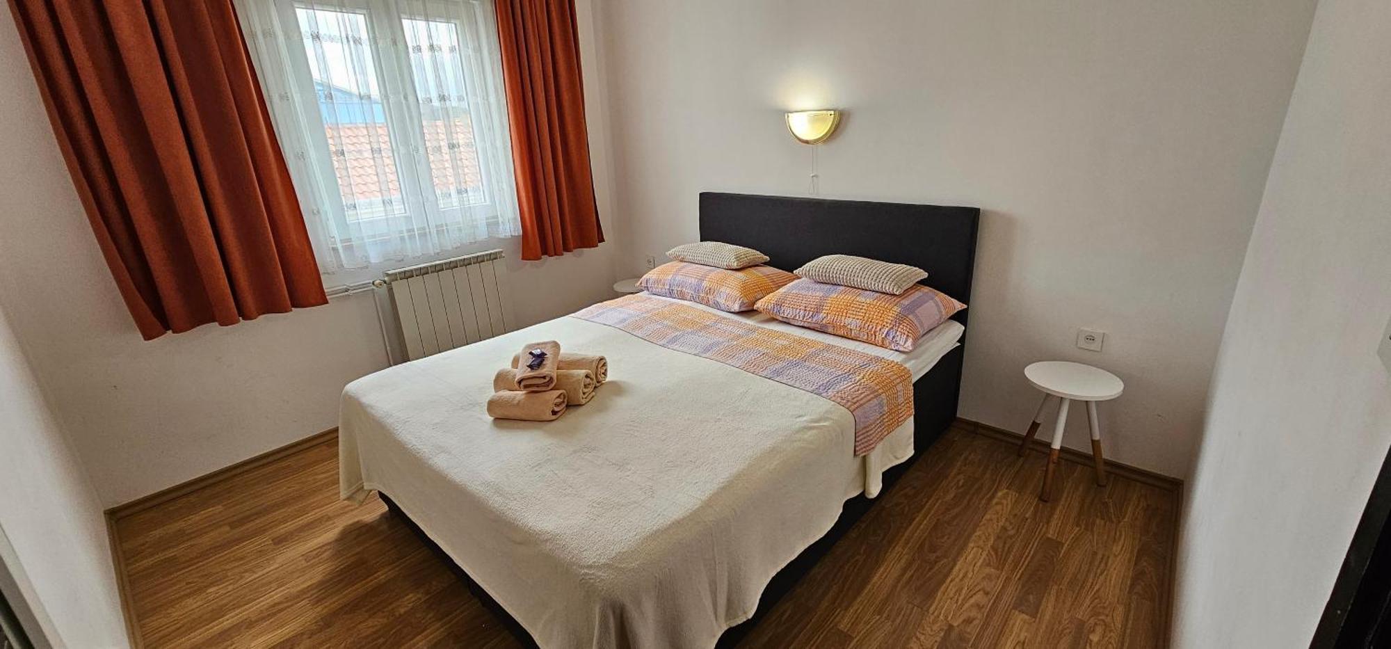 Apartman Pida พรีมอชเตน ภายนอก รูปภาพ