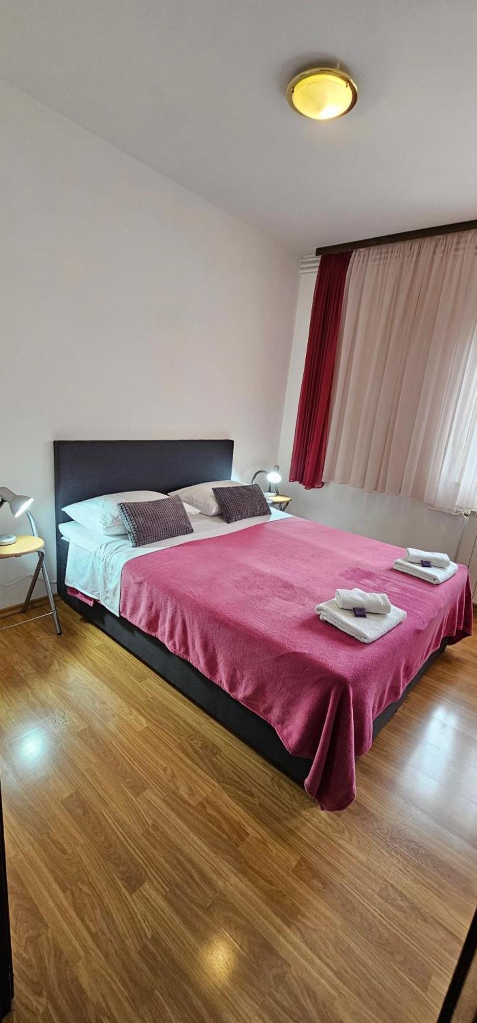 Apartman Pida พรีมอชเตน ภายนอก รูปภาพ