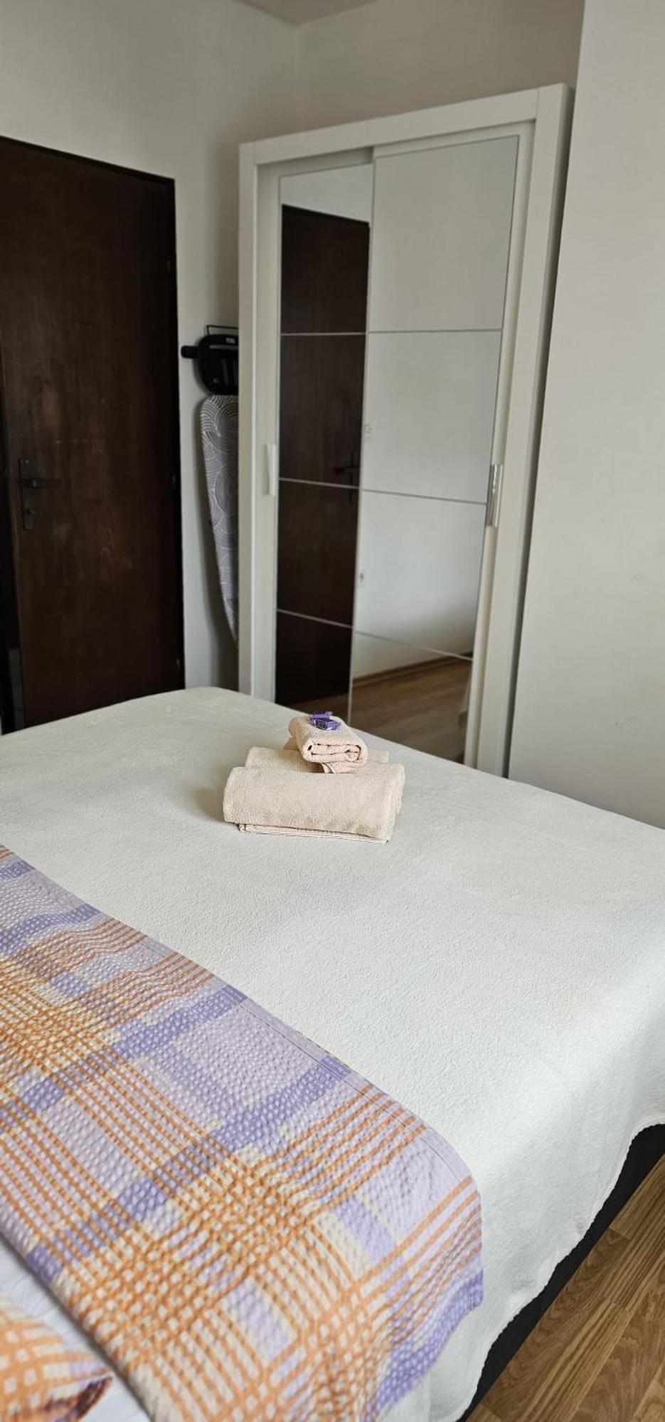 Apartman Pida พรีมอชเตน ภายนอก รูปภาพ